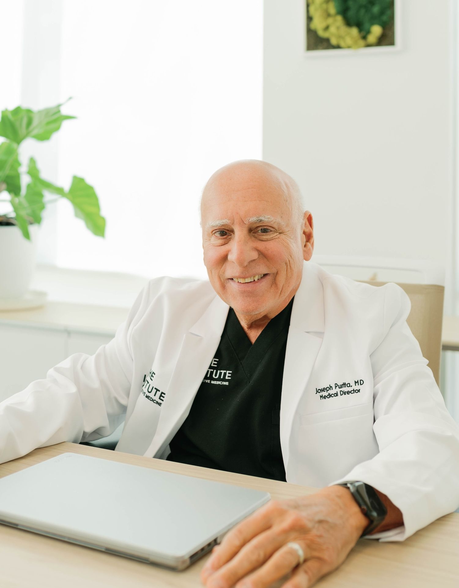 Dr. Joseph Purita, MD, Medical Director of PUR-FORM.
